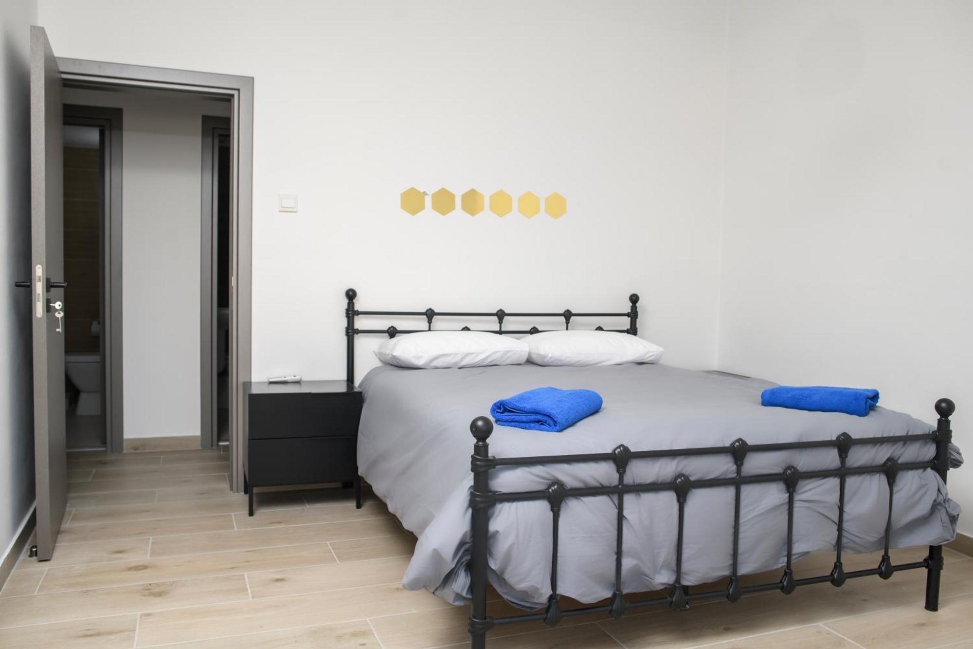 Ollies 3 Bedroom Apartment Larnaka Exterior foto